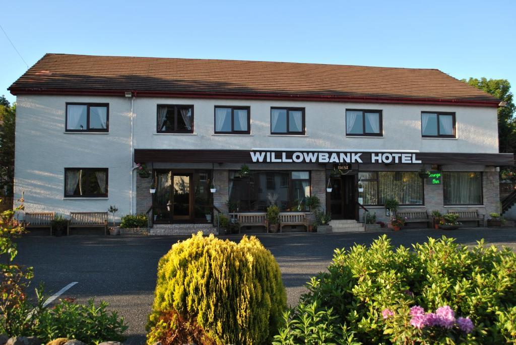 Willowbank Hotel Largs Esterno foto