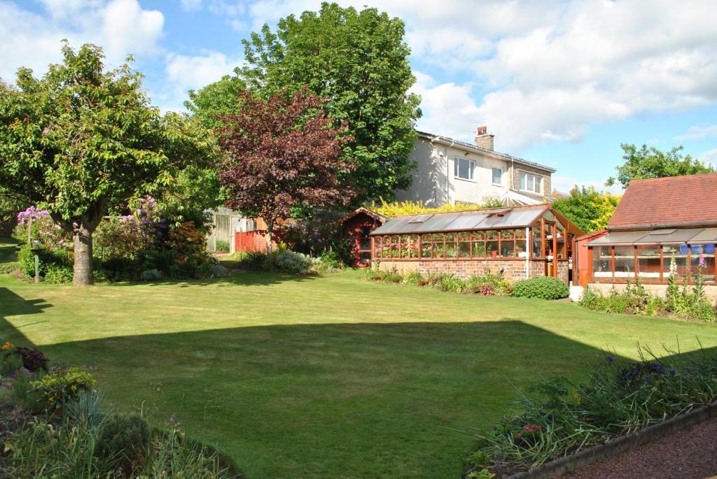 Willowbank Hotel Largs Esterno foto